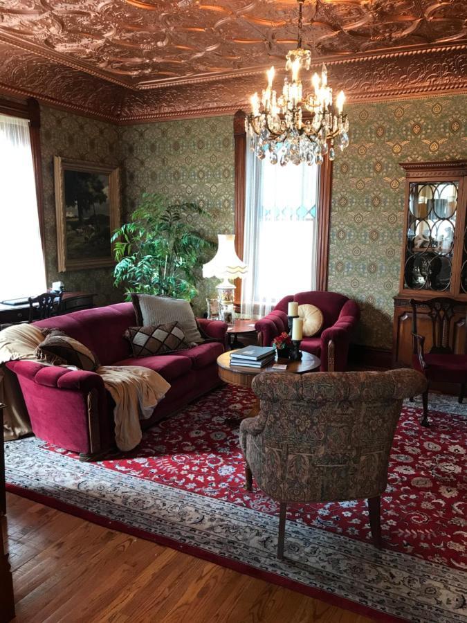 The Nauvoo Grand Bed & Breakfast Eksteriør billede