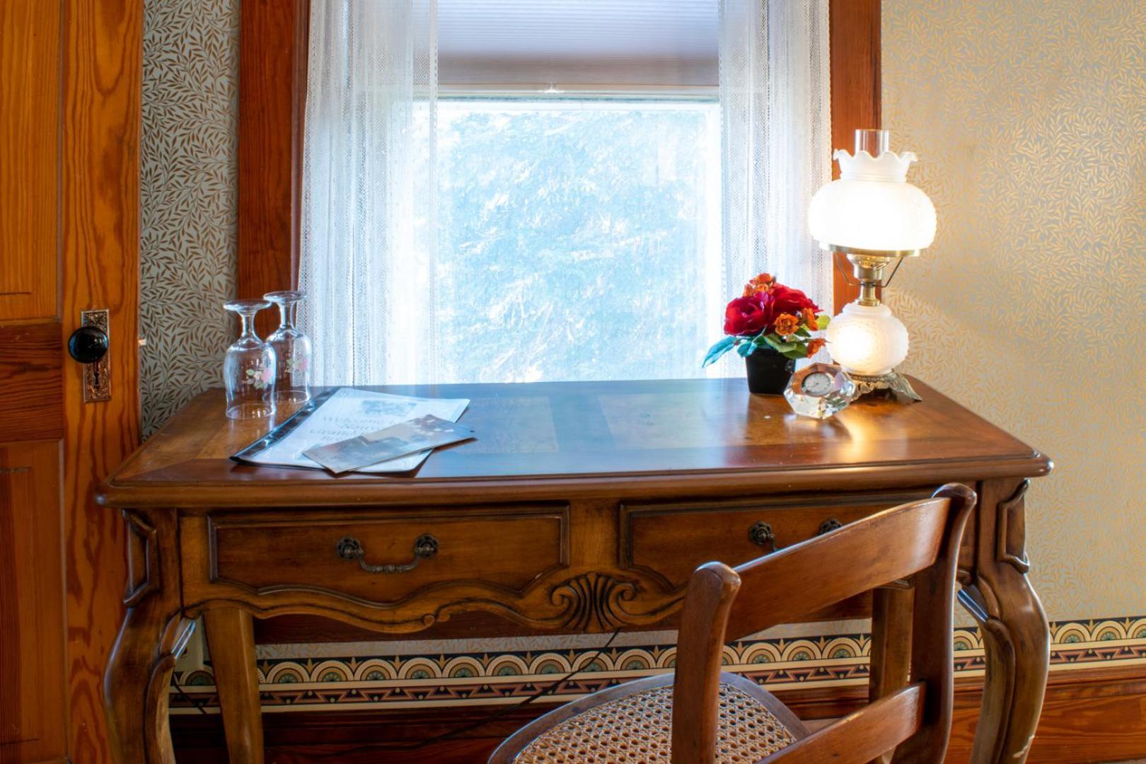 The Nauvoo Grand Bed & Breakfast Eksteriør billede